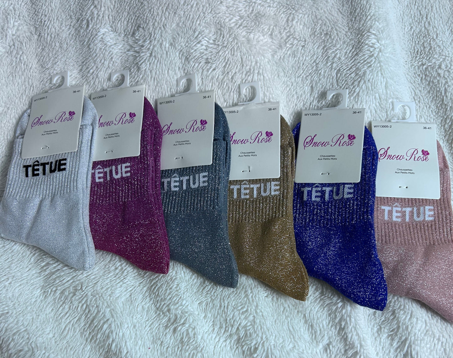 CHAUSSETTES BRILLANTES (TÊTUE)