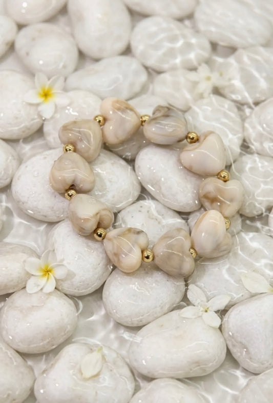 BRACELET COEUR RESINE  BEIGE