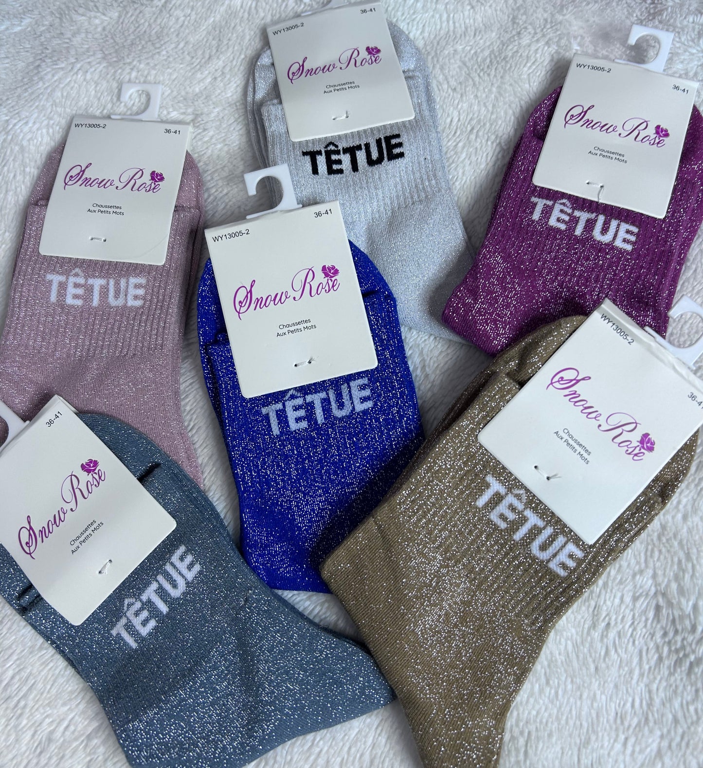 CHAUSSETTES BRILLANTES (TÊTUE)