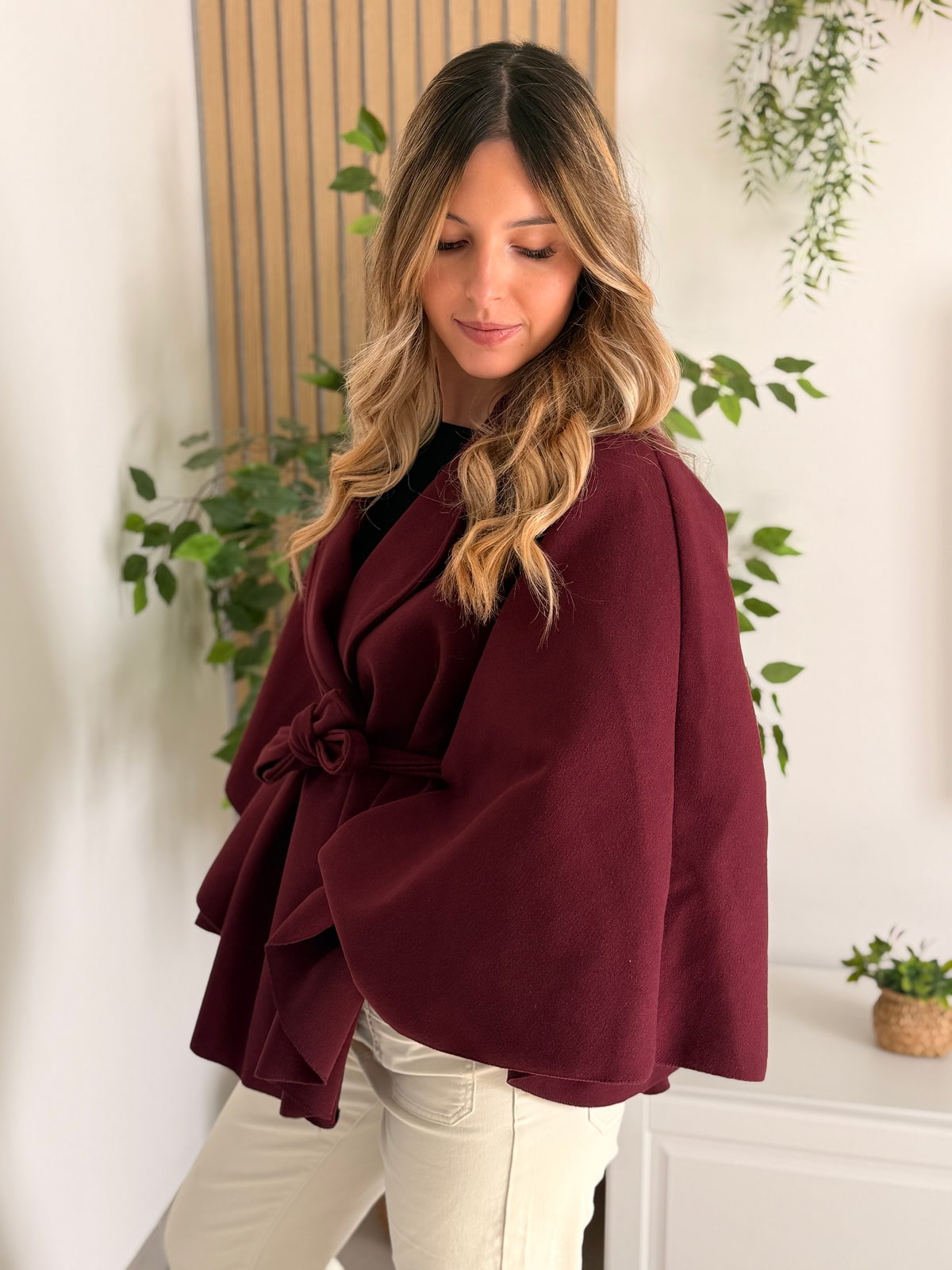 🍷 Poncho MIA – Bordeaux