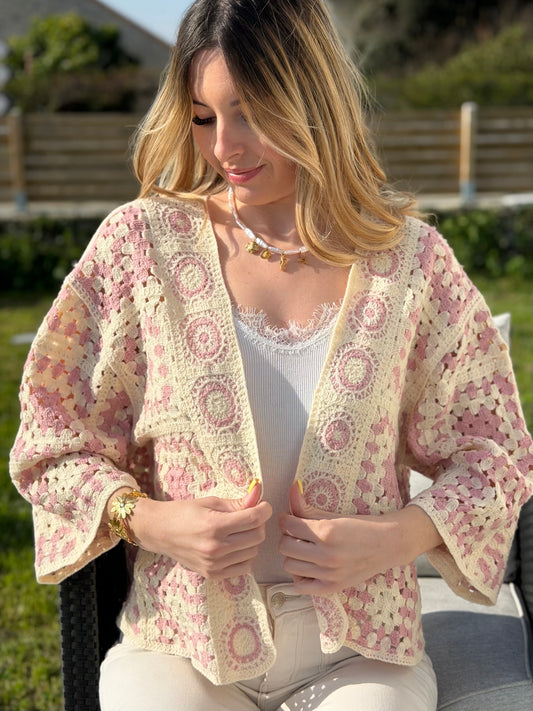 GILET CROCHET ROSE