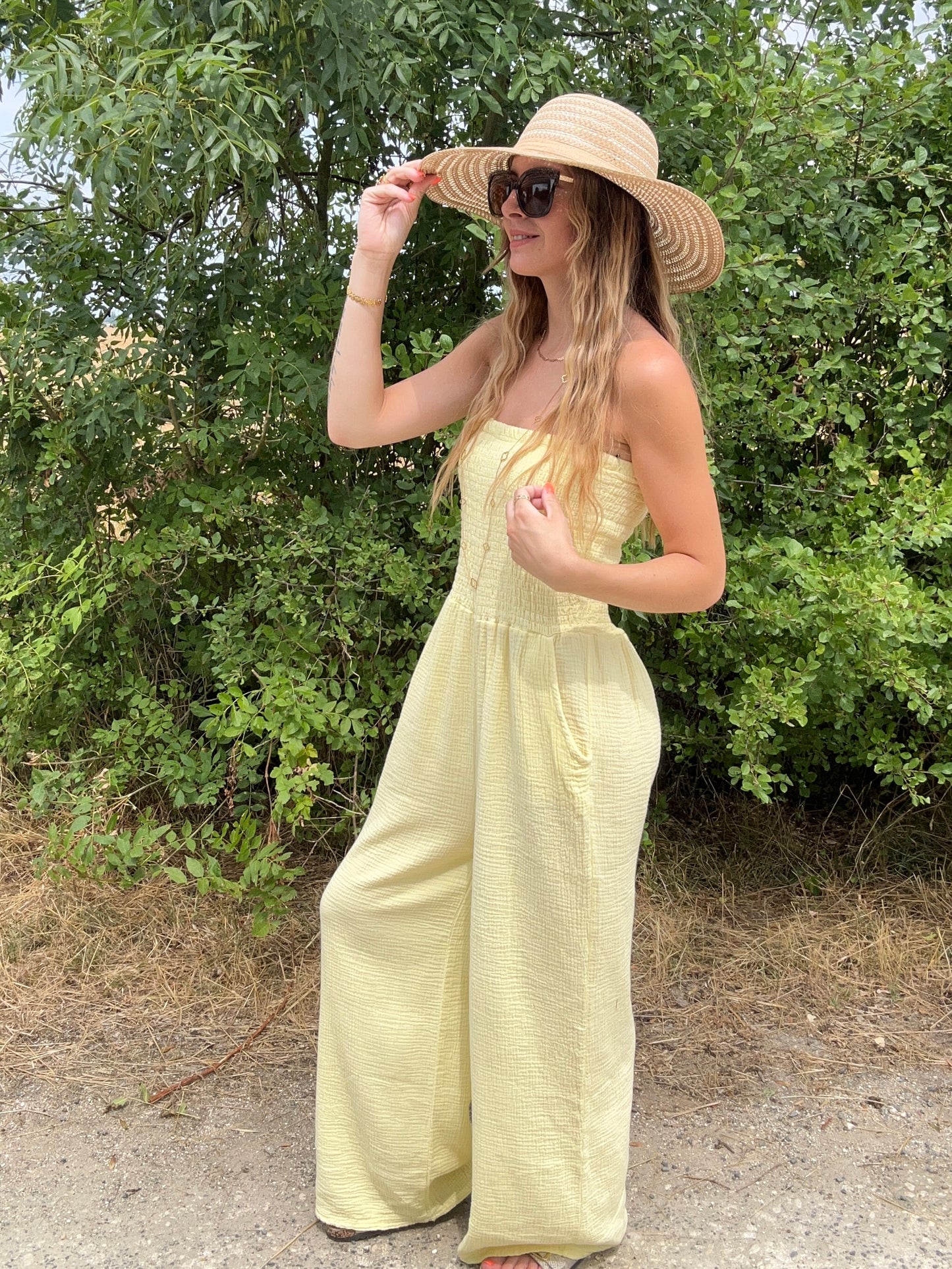 COMBINAISON JAUNE